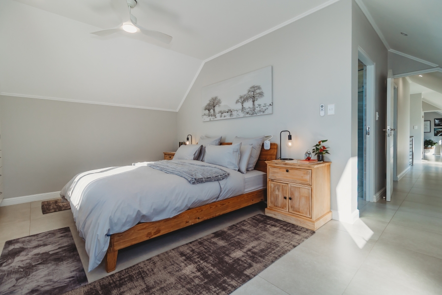 4 Bedroom Property for Sale in Kingswood Golf Estate Western Cape